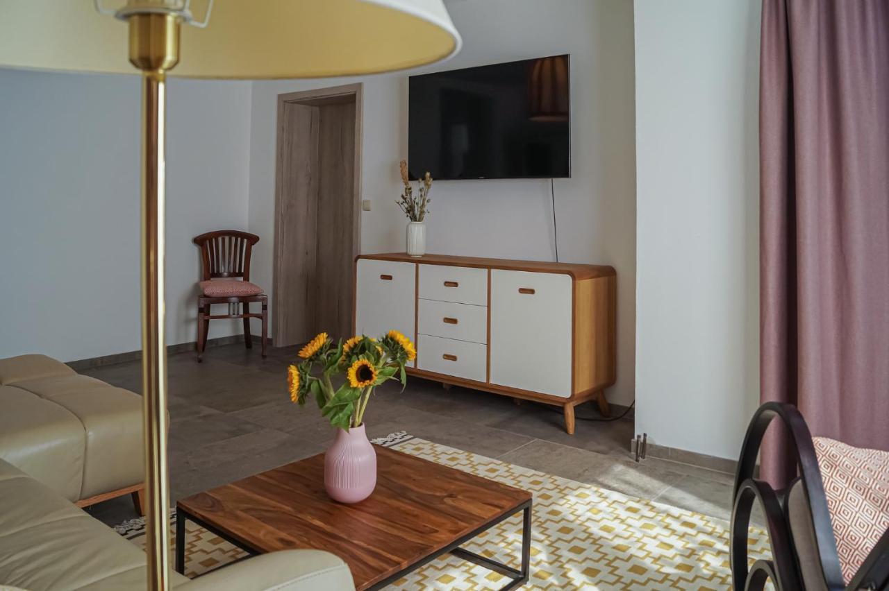 Apartamento Ferien Unnern Appelboom Gross Kordshagen Exterior foto